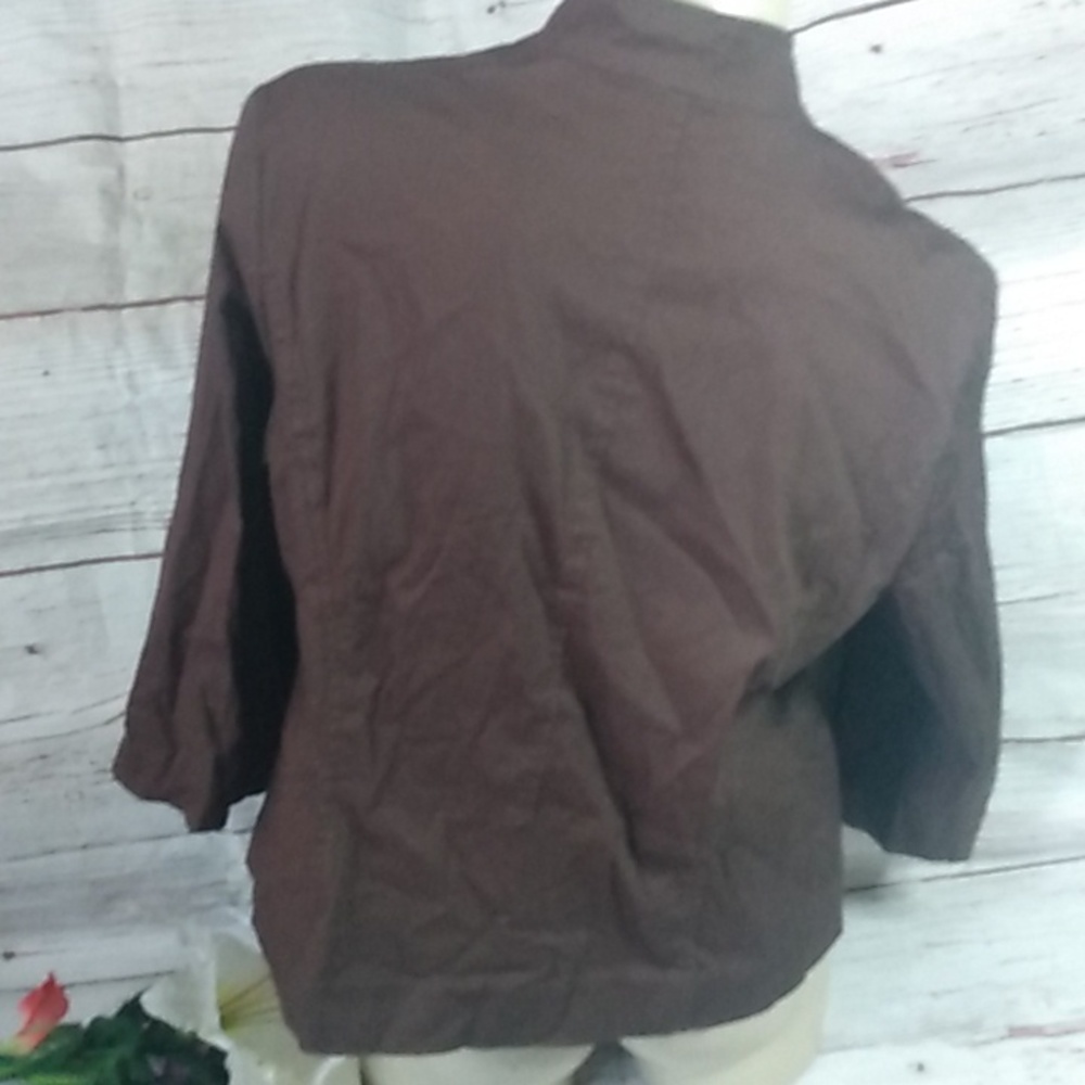 Button down top - Picture 6 of 11